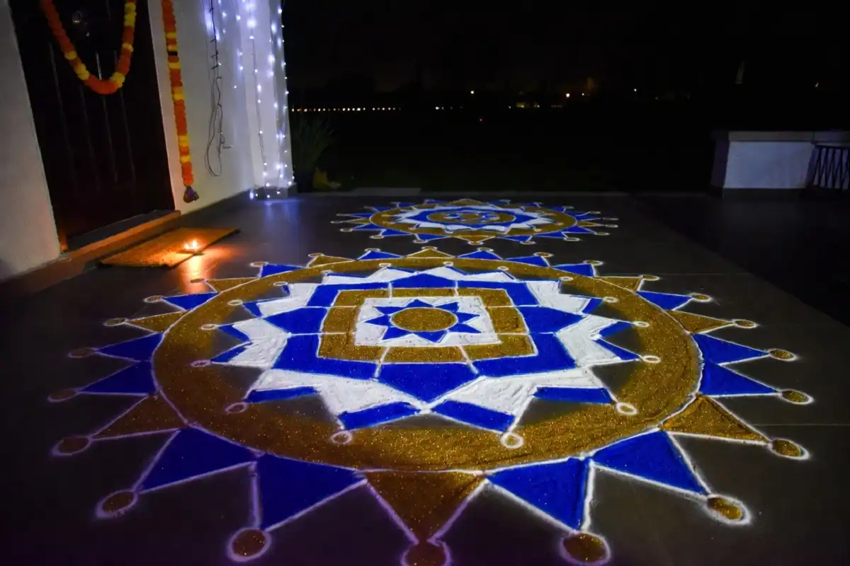 Geometric simple rangoli design for Diwali at home entrance
